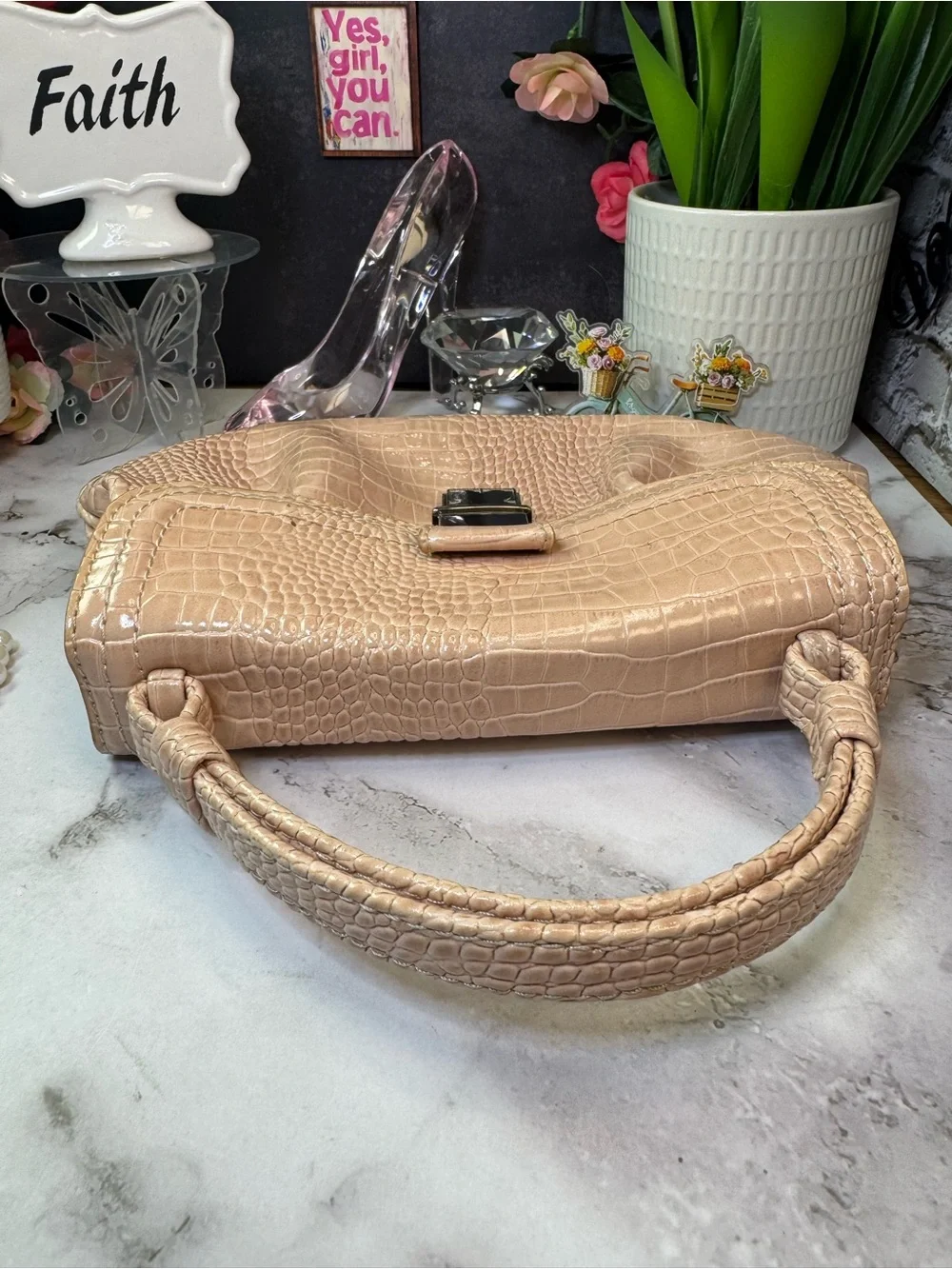 Liz Claiborne Peach Color Croc-Embossed Top Handle Satchel